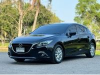Mazda 3  สีดำ รุ่น 2.0 C Sport  รุ่น 5 ประตู ปี 2015 มือเดียวออกป้ายแด รูปที่ 1